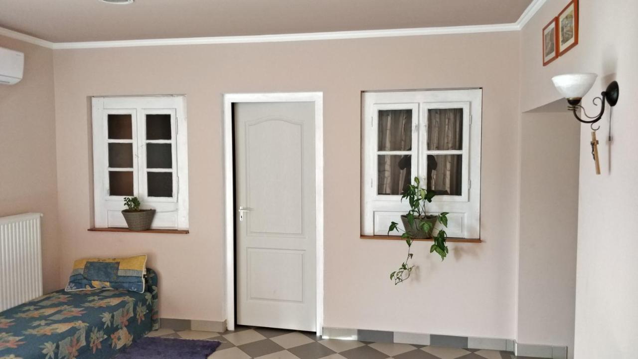 Novakporta Vendeghaz Διαμέρισμα Lakhegy Εξωτερικό φωτογραφία